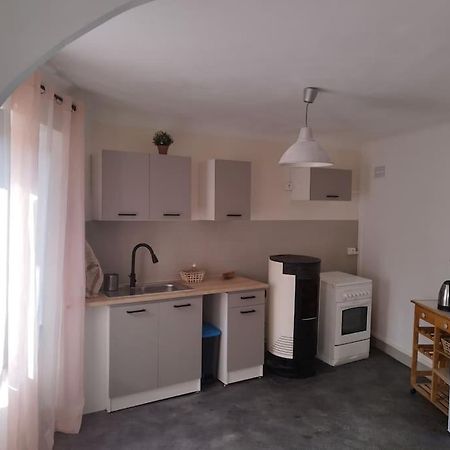 Jolie Maison De Bourg Tout Equipee 10Km D'Ambert Saint-Amant-Roche-Savine Экстерьер фото